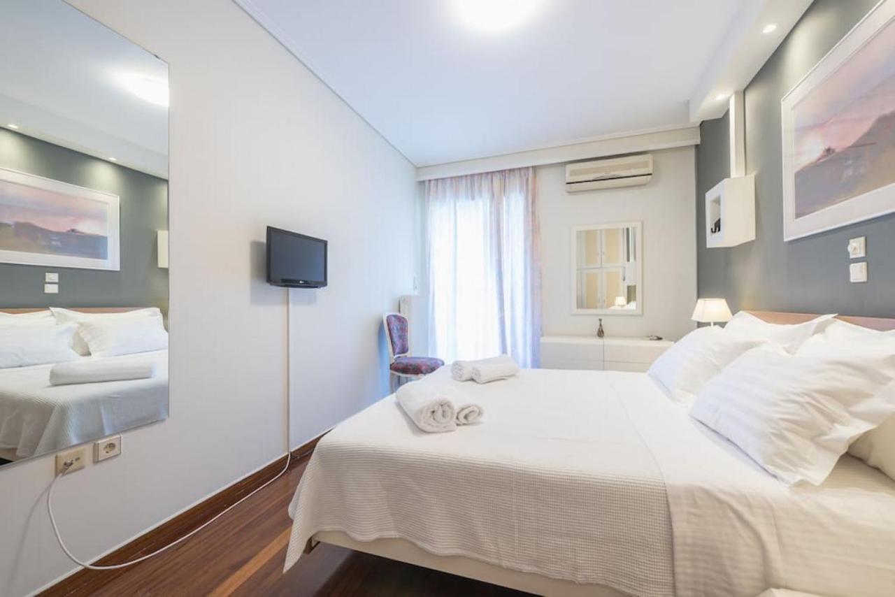 Central 3Br Apartment Next To Panormou Metro! Атина Екстериор снимка