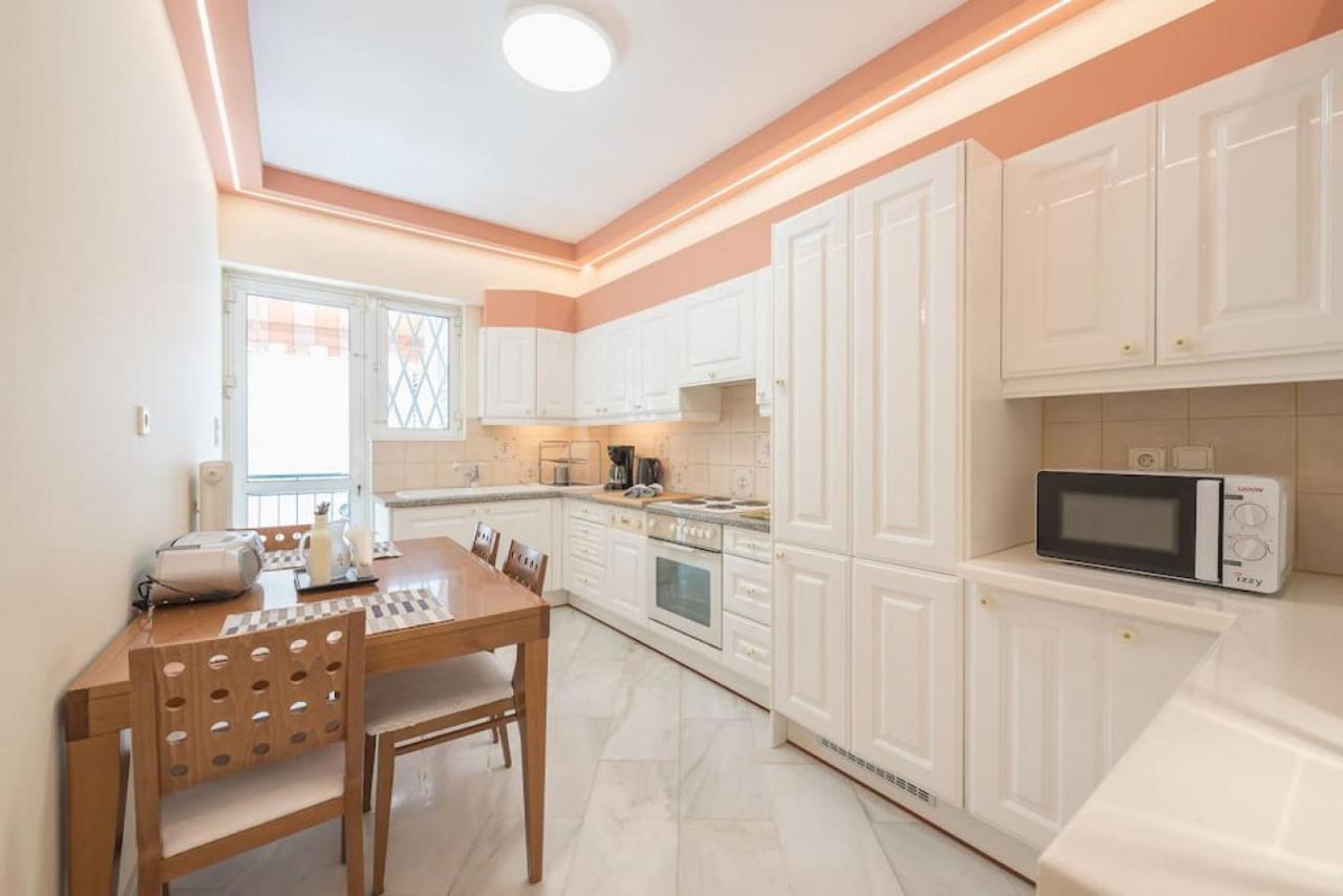 Central 3Br Apartment Next To Panormou Metro! Атина Екстериор снимка