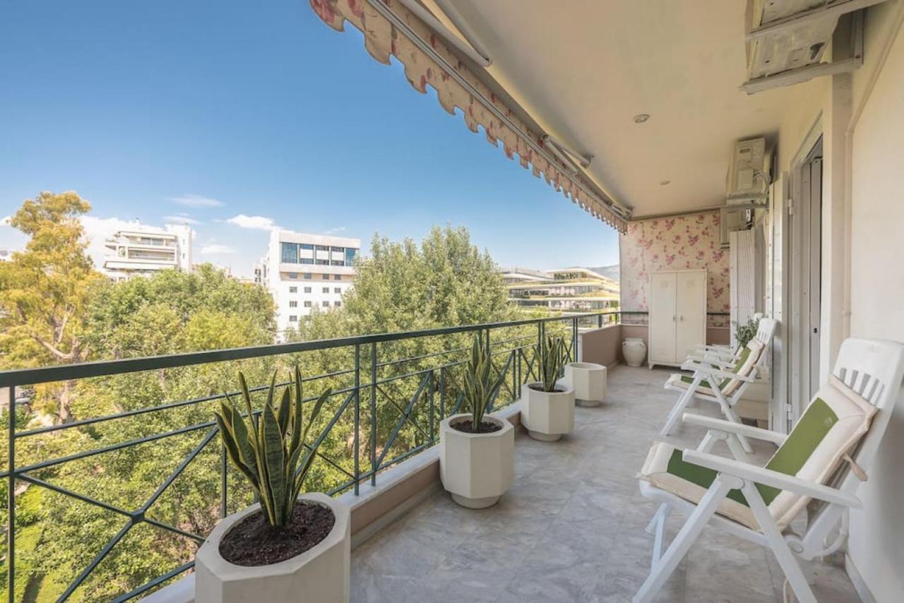 Central 3Br Apartment Next To Panormou Metro! Атина Екстериор снимка